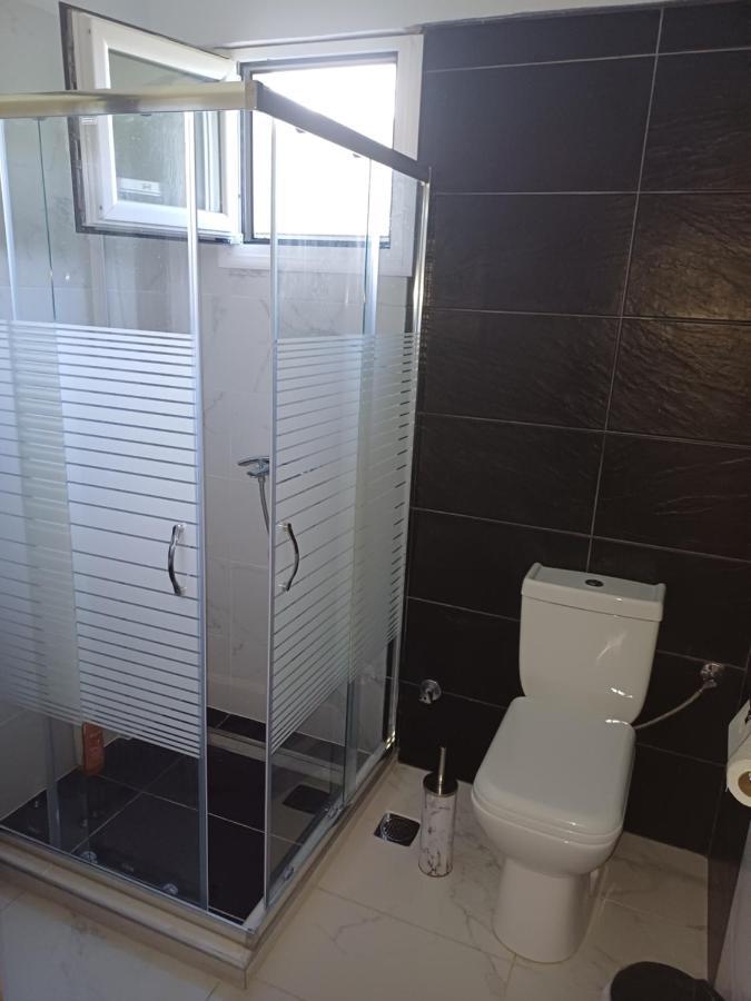 G.Tzanis Luxury Apartments 帕尔加 外观 照片